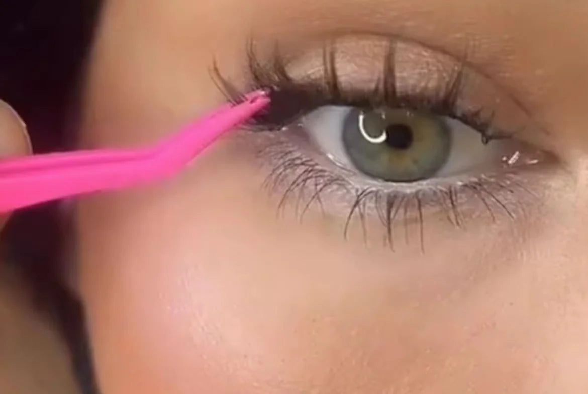Acrylic Box No Glue Magic Self-Adhesive Eyelashes Extension Wear For About 7 Days