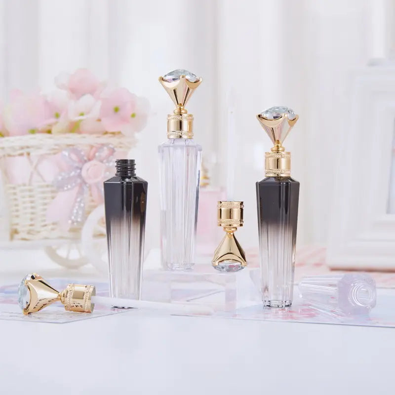 2021 New Fashion Diamond Unique Gold Lip Gloss Tubes Wholesale Empty Lip Gloss Squeeze Tube Vendor