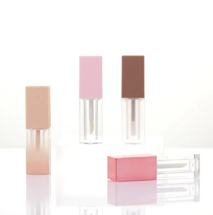 2021 New Fashion Diamond Unique Gold Lip Gloss Tubes Wholesale Empty Lip Gloss Squeeze Tube Vendor