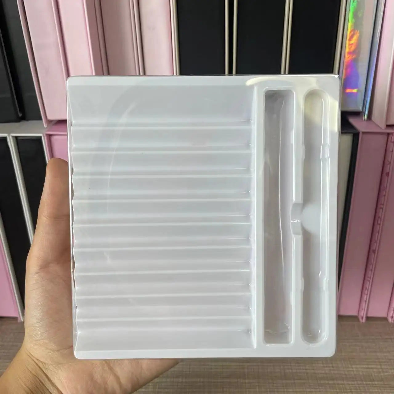 DIY Lash Extension Clusters Fan Eyelashes Packaging Pre-Cut Segmented Eyelashes 8-16mm Fluffy Lash Clusters.