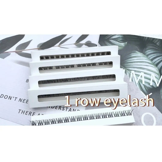 Custer Lashes White Segmented Eyelash Box